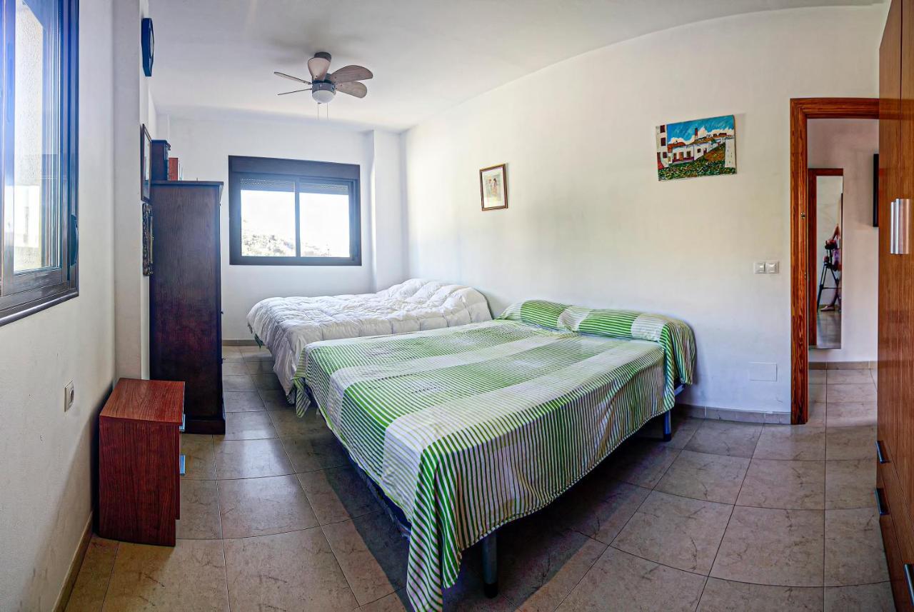 Вилла Casa Playa De Guainos Адра Экстерьер фото